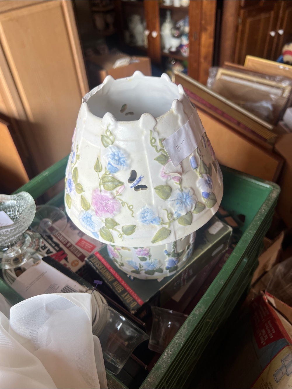 Floral Ceramic Table Lamp in White with Pastel Flowers